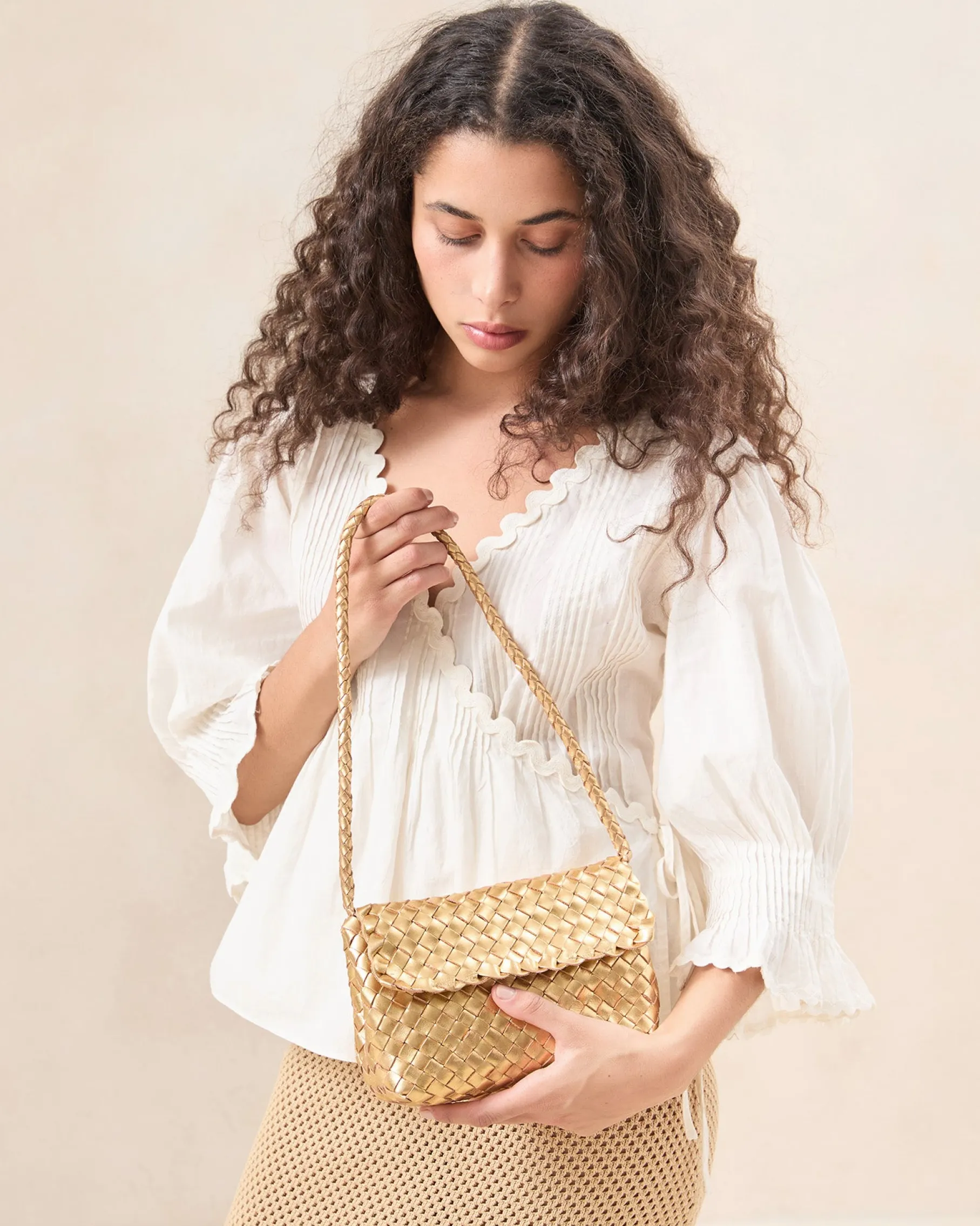Billie Timber Leather Shoulder Bag