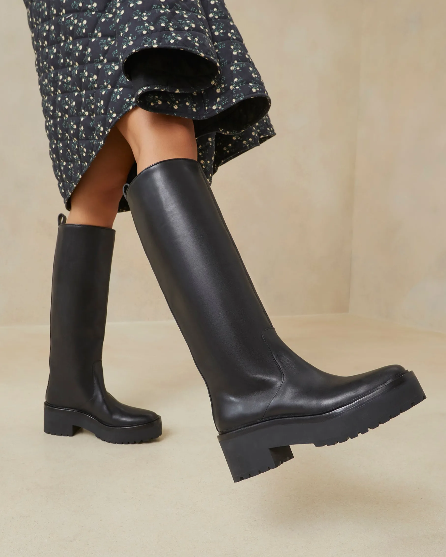 Carlee Black Tall Lug Boot