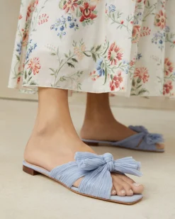 Daphne Blue Bow Slide